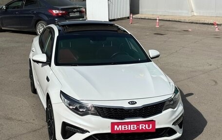 KIA Optima IV, 2019 год, 2 300 000 рублей, 5 фотография