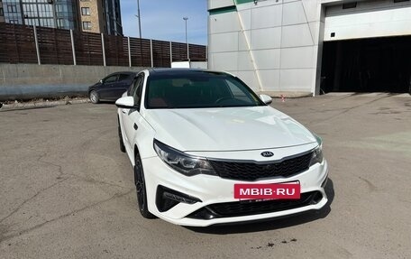 KIA Optima IV, 2019 год, 2 300 000 рублей, 9 фотография