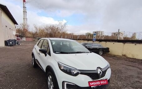 Renault Kaptur I рестайлинг, 2018 год, 1 450 000 рублей, 4 фотография
