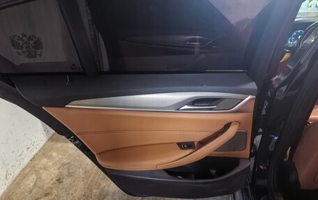 BMW 5 серия, 2018 год, 3 500 000 рублей, 13 фотография