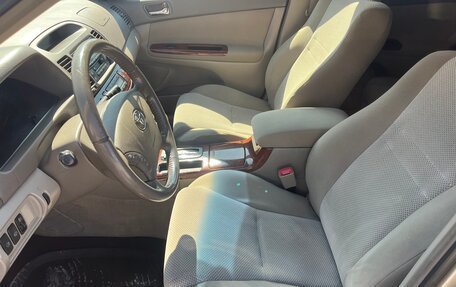 Toyota Camry V40, 2004 год, 1 250 000 рублей, 24 фотография