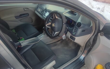 Honda Insight II рестайлинг, 2009 год, 600 000 рублей, 4 фотография