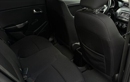 KIA Rio III рестайлинг, 2015 год, 899 000 рублей, 27 фотография