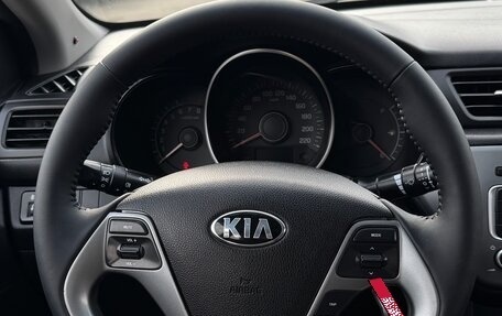 KIA Rio III рестайлинг, 2015 год, 899 000 рублей, 30 фотография