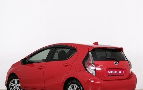 Toyota Aqua I, 2016 год, 1 099 000 рублей, 5 фотография