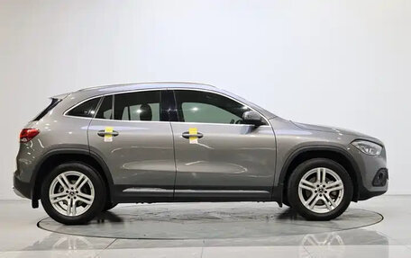 Mercedes-Benz GLA, 2022 год, 2 017 700 рублей, 3 фотография