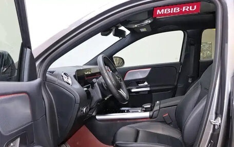 Mercedes-Benz GLA, 2022 год, 2 017 700 рублей, 7 фотография