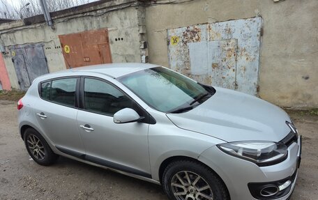 Renault Megane III, 2015 год, 780 000 рублей, 2 фотография