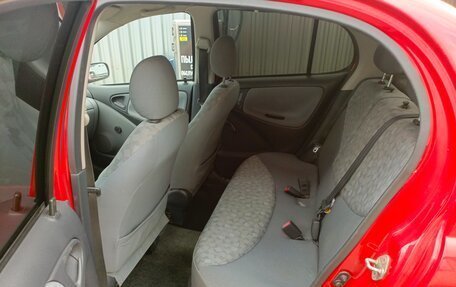 Toyota Echo, 2000 год, 450 000 рублей, 7 фотография