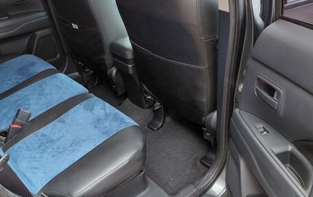 Mitsubishi Outlander III рестайлинг 3, 2017 год, 2 000 000 рублей, 5 фотография