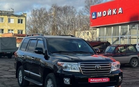 Toyota Land Cruiser 200, 2013 год, 4 500 000 рублей, 3 фотография