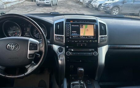 Toyota Land Cruiser 200, 2013 год, 4 500 000 рублей, 9 фотография