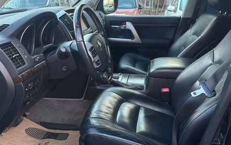 Toyota Land Cruiser 200, 2013 год, 4 500 000 рублей, 12 фотография