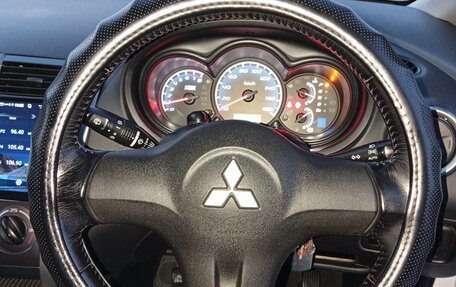 Mitsubishi Colt VI рестайлинг, 2011 год, 970 000 рублей, 12 фотография
