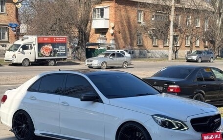 Mercedes-Benz E-Класс, 2013 год, 2 075 000 рублей, 1 фотография