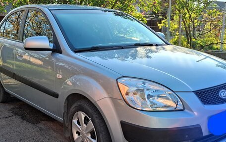 KIA Rio II, 2006 год, 580 000 рублей, 1 фотография