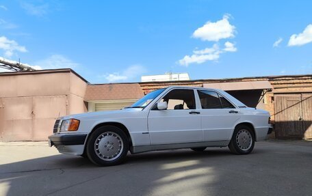 Mercedes-Benz 190 (W201), 1992 год, 2 400 000 рублей, 1 фотография