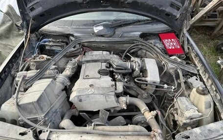 Mercedes-Benz E-Класс, 1992 год, 150 000 рублей, 1 фотография