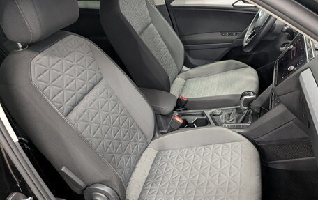 Volkswagen Tiguan II, 2021 год, 3 645 000 рублей, 22 фотография