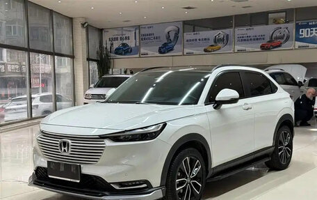 Honda Vezel, 2022 год, 1 900 013 рублей, 3 фотография