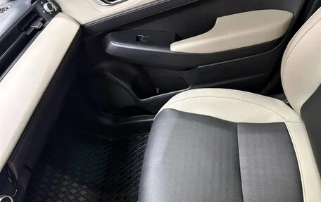 Honda Vezel, 2022 год, 1 900 013 рублей, 15 фотография