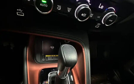 Honda Vezel, 2023 год, 1 910 013 рублей, 16 фотография