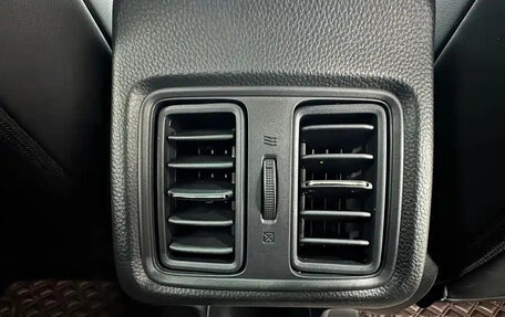 Honda Vezel, 2023 год, 1 910 013 рублей, 20 фотография