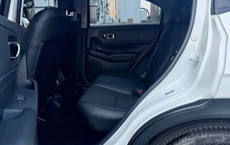 Honda Vezel, 2023 год, 1 820 013 рублей, 14 фотография