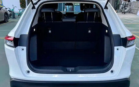 Honda Vezel, 2023 год, 1 820 013 рублей, 15 фотография
