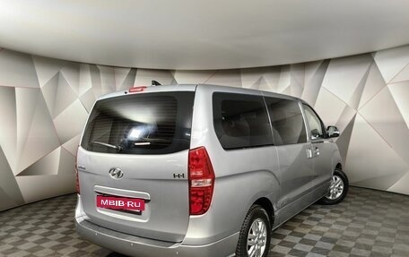 Hyundai H-1 II рестайлинг, 2019 год, 2 595 000 рублей, 2 фотография