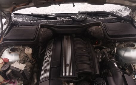 BMW 5 серия, 1997 год, 630 000 рублей, 27 фотография