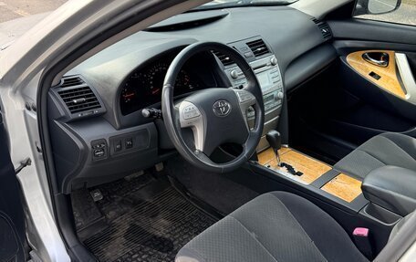 Toyota Camry, 2006 год, 975 000 рублей, 9 фотография