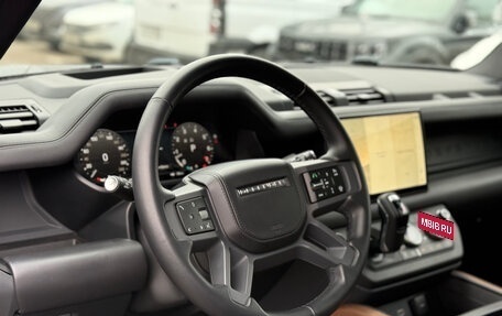 Land Rover Defender II, 2023 год, 9 290 000 рублей, 5 фотография