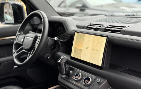 Land Rover Defender II, 2023 год, 9 290 000 рублей, 18 фотография