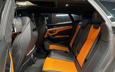 Lamborghini Urus I, 2025 год, 38 990 000 рублей, 14 фотография