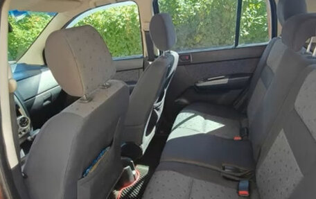 Hyundai Getz I рестайлинг, 2004 год, 380 000 рублей, 5 фотография