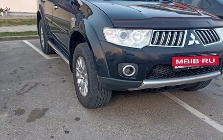 Mitsubishi Pajero Sport II рестайлинг, 2011 год, 1 600 000 рублей, 2 фотография