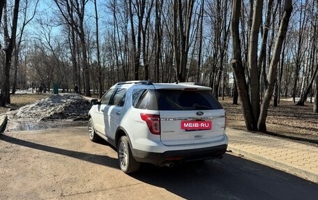 Ford Explorer VI, 2014 год, 1 800 000 рублей, 3 фотография