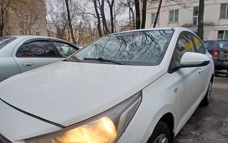 Hyundai Solaris II рестайлинг, 2020 год, 850 000 рублей, 7 фотография