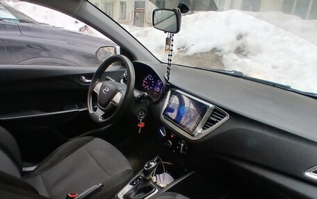 Hyundai Solaris II рестайлинг, 2020 год, 850 000 рублей, 10 фотография