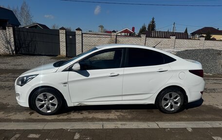 Hyundai Solaris II рестайлинг, 2015 год, 720 000 рублей, 6 фотография