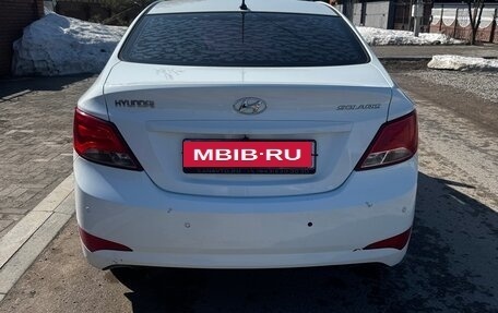 Hyundai Solaris II рестайлинг, 2015 год, 720 000 рублей, 7 фотография