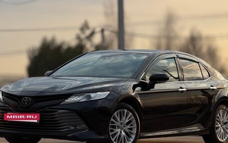 Toyota Camry, 2020 год, 2 950 000 рублей, 2 фотография