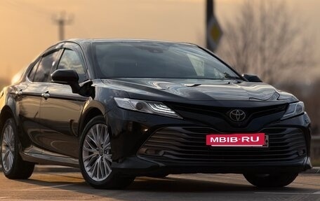 Toyota Camry, 2020 год, 2 950 000 рублей, 8 фотография