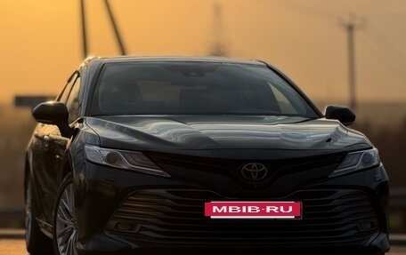 Toyota Camry, 2020 год, 2 950 000 рублей, 7 фотография