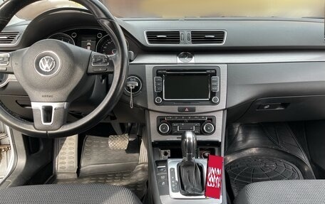 Volkswagen Passat B7, 2011 год, 910 000 рублей, 6 фотография