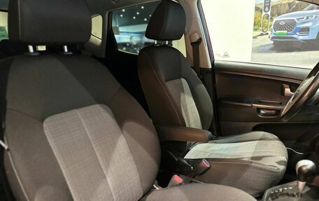 KIA Venga I, 2011 год, 850 000 рублей, 17 фотография