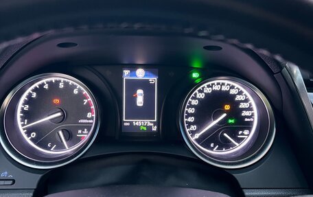 Toyota Camry, 2018 год, 2 360 000 рублей, 10 фотография
