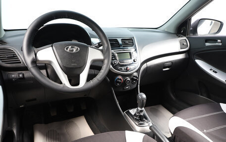 Hyundai Solaris II рестайлинг, 2016 год, 799 000 рублей, 8 фотография