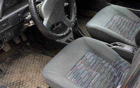 Mazda 323, 1993 год, 88 000 рублей, 7 фотография